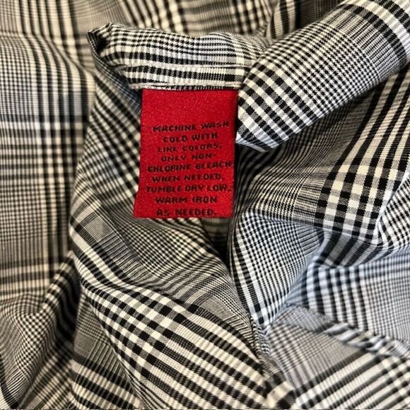 Bergamo New York Black Plaid Men's Button Front Dress Shirt Size Medium - Picture 7 of 10